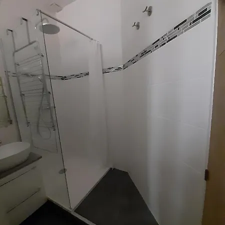 T2 Climatise En Centre * Perpignan